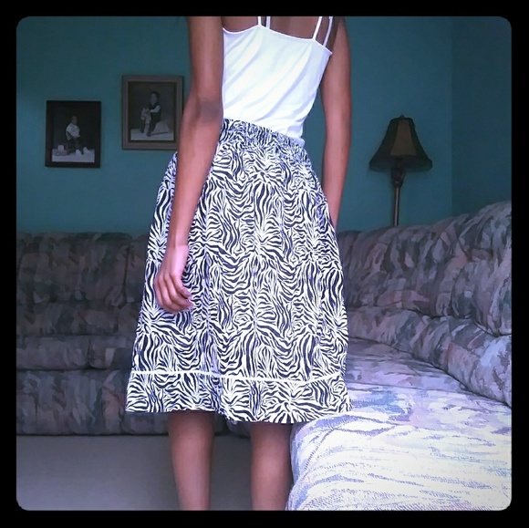 Zebra Print Skirt - Picture 1 of 3